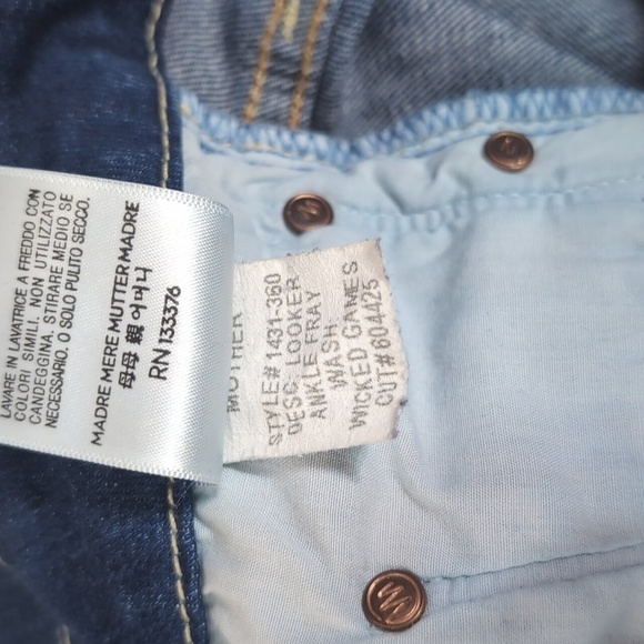 Mother Looker Ankle Fray Jeans - Picture 7 of 8